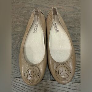Michael Kors Flats